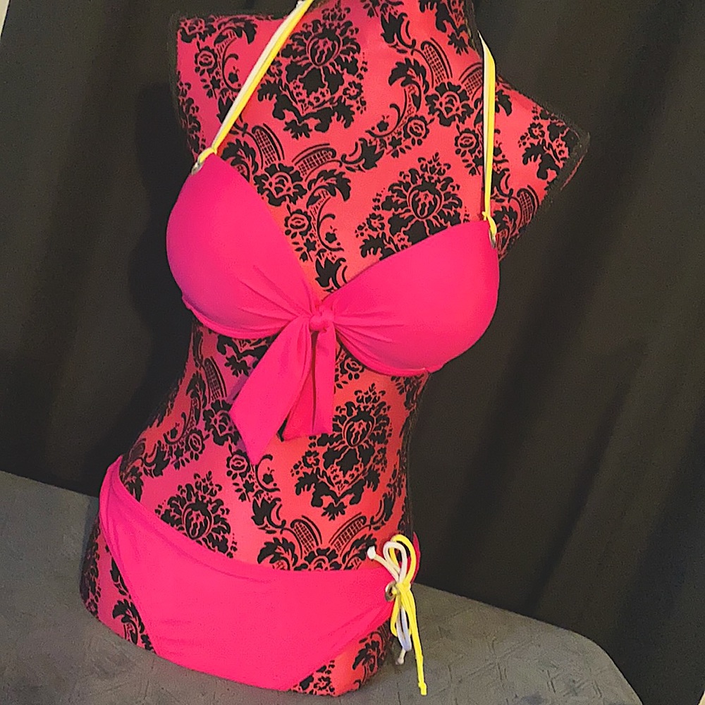 California Waves Swimsuit Bikini Top & Bottom